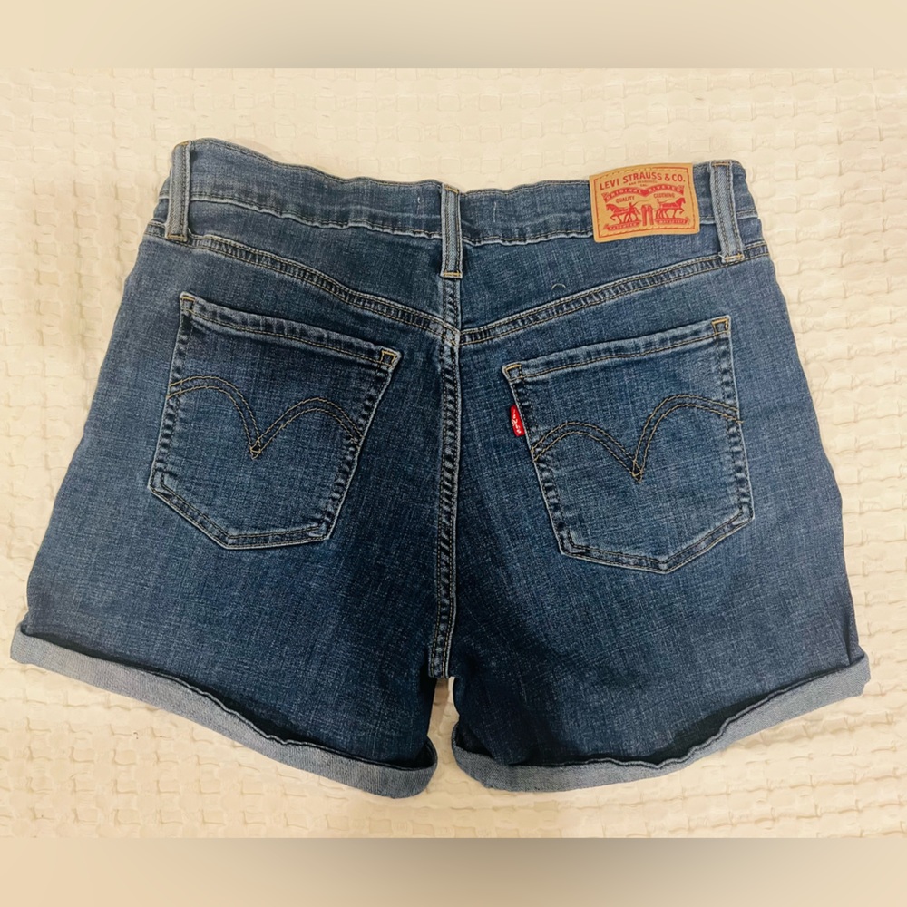 Levi Shorts Size 28 Mid Length Shorts #3